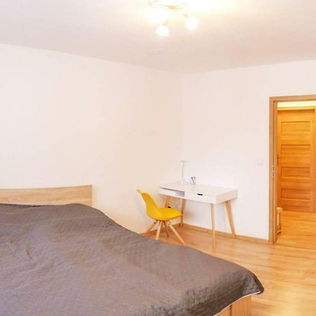 2 Bedroom Flat In The Heart Of Liptovský Mikuláš Exteriér fotografie