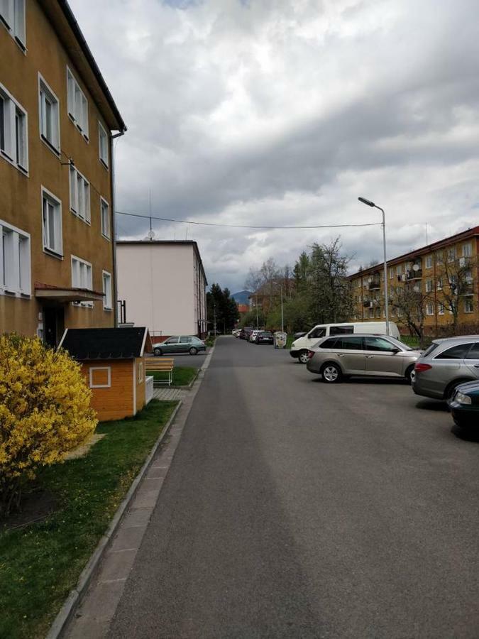 2 Bedroom Flat In The Heart Of Liptovský Mikuláš Exteriér fotografie
